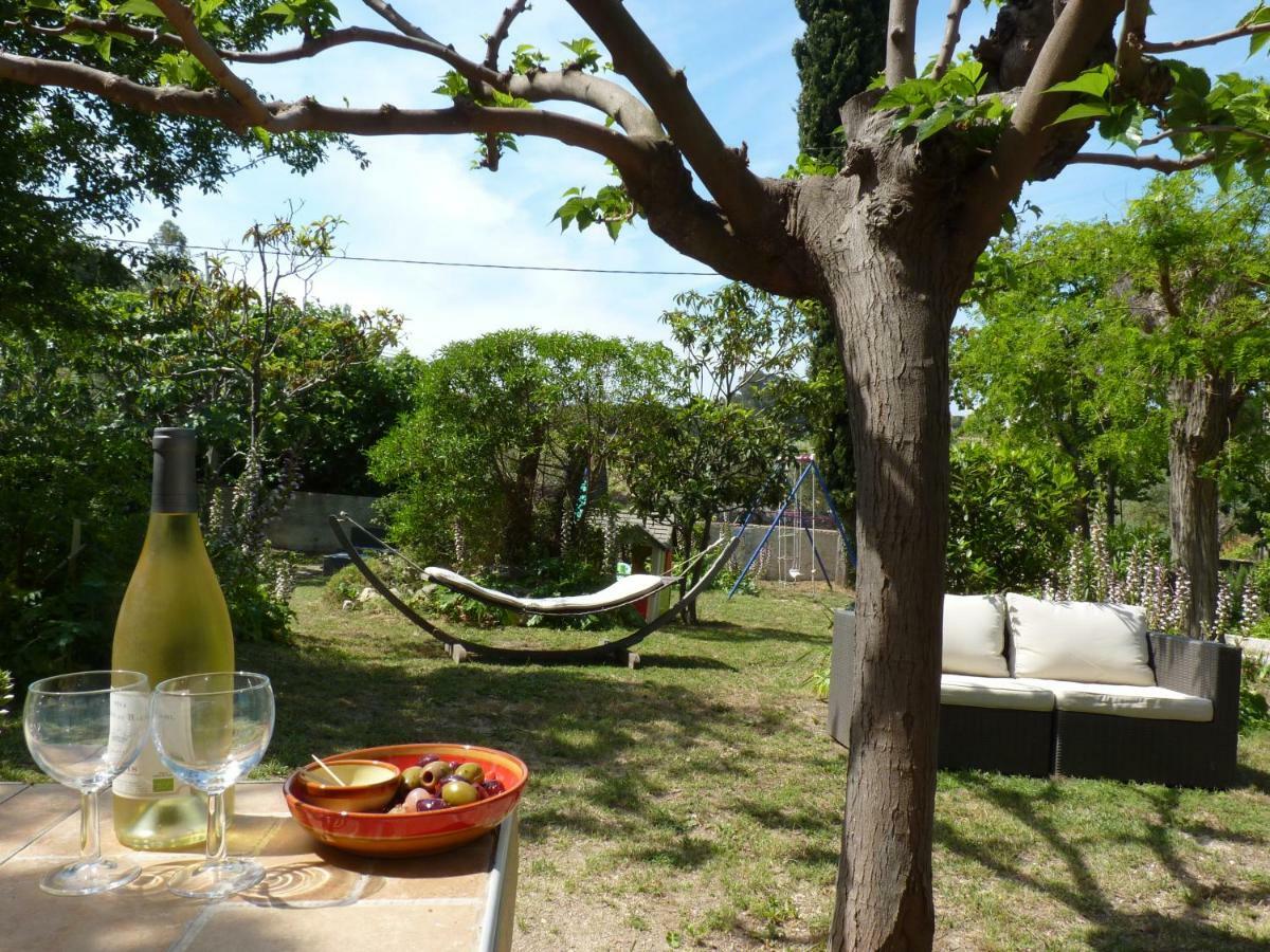 Large Private Garden, Quiet 2-Bedroom Apartment, Air Conditioning, Wifi, Parking Cassis Eksteriør bilde